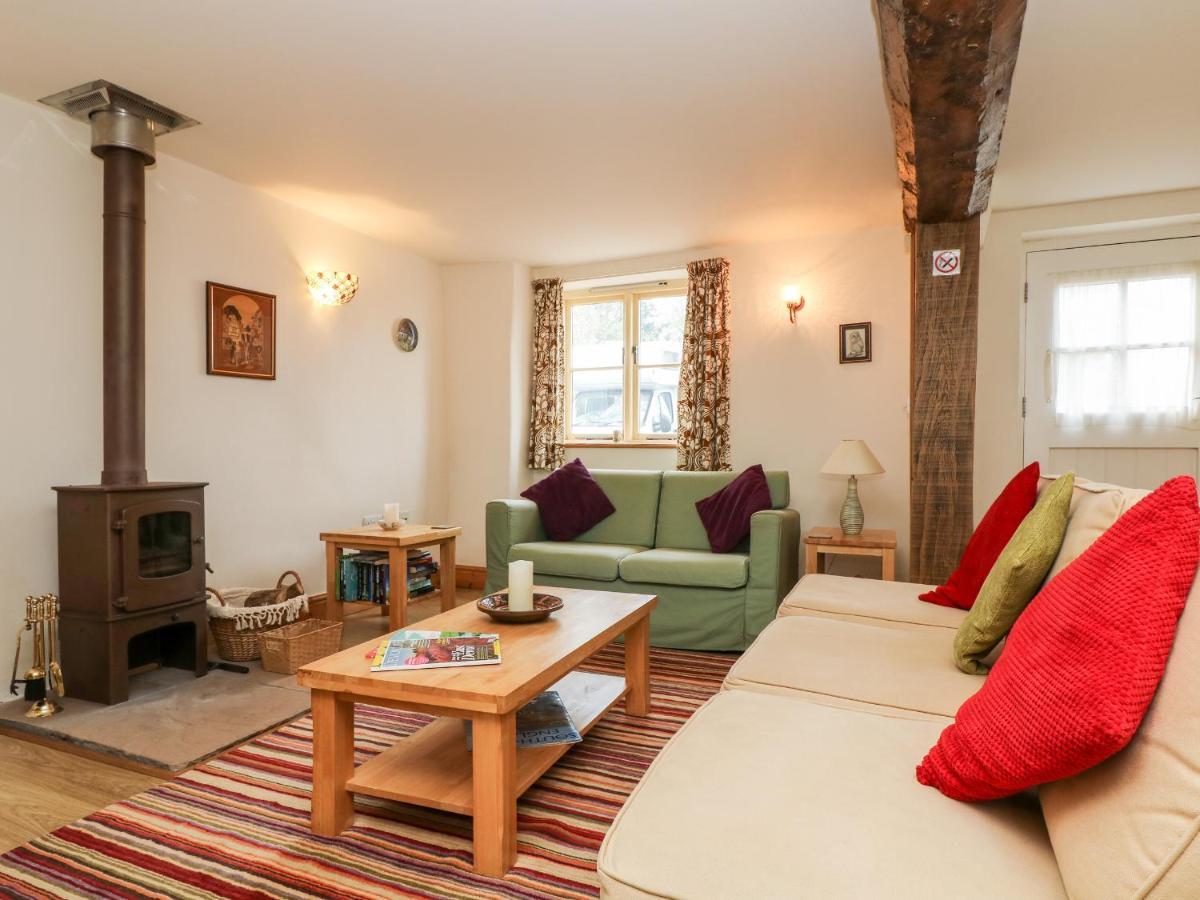 Apple Cottage Кредитън Екстериор снимка