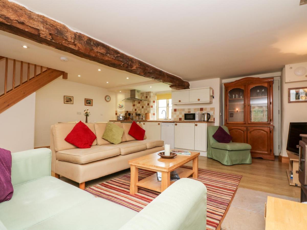 Apple Cottage Кредитън Екстериор снимка