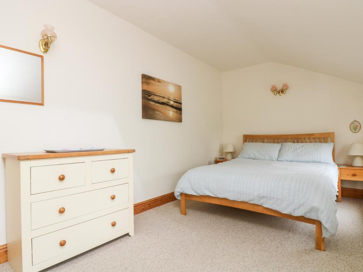 Apple Cottage Кредитън Екстериор снимка